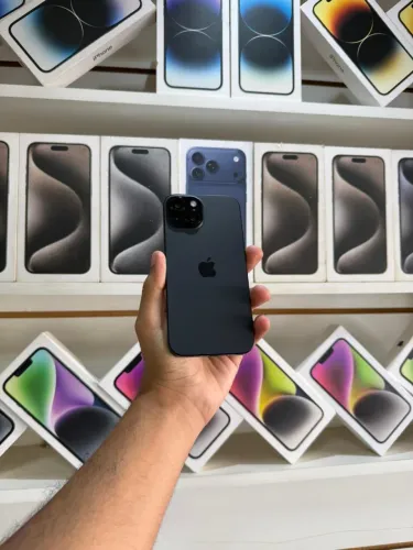 IPHONE 15 256 GB - 3.400,00