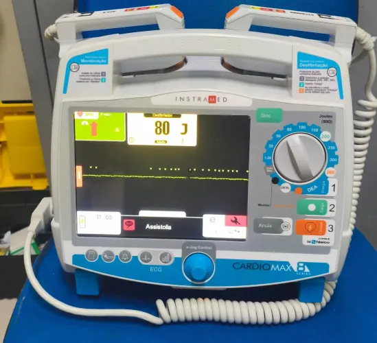 Vendo Cardioversor , Monitor Instramed