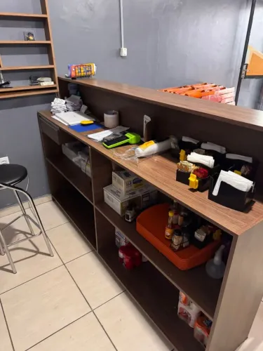Balcão comercial