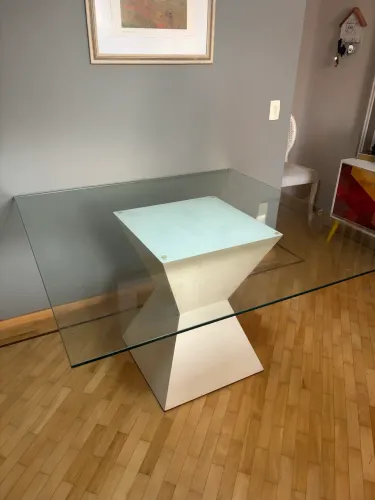 Doação de tampo de mesa de vidro