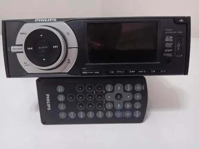 Aparelho de som automotivo Phillips CED229