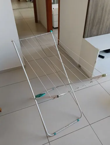 Varal de chão 