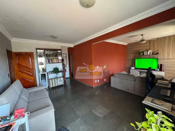 Apartamento com 3 dormitórios sendo 1 suíteà venda, 112 m² por R$ 330.000 - Mercês - Ubera