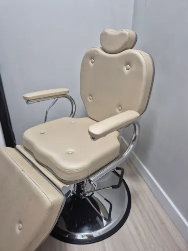Cadeira articulada estética maquiagem