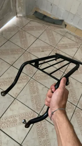 Alça garupa xtz 125 no precinho pra vender logo