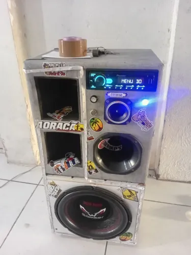 Som automotivo