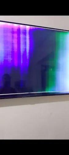 Smartv Samsung 55", com o Controle, 150,00, Para tirar peças, na mudança Danificou a Tela.