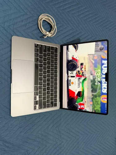MacBook Air M2 8/256 Silver