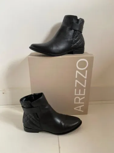 BOTA CANO CURTO AREZZO TAMANHO 36 (NOVA)