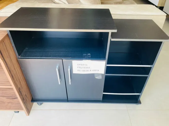 Fruteira latina na oferta 