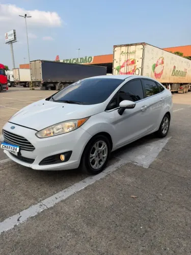 Ford Fiesta Sedan 1.6 16V Flex Mec. 2015