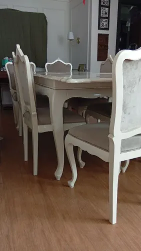 Mesa madeira maciça estilo chipandeli