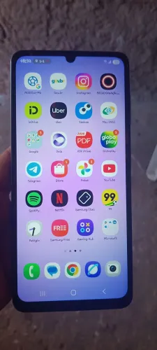 Troco um A07em um iPhone