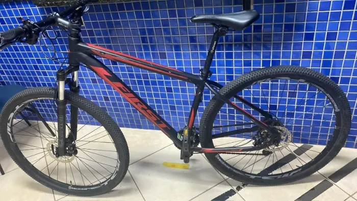 bicicleta, quadro first, tam 17, suspensão elleven 100mm, conjunto shimano