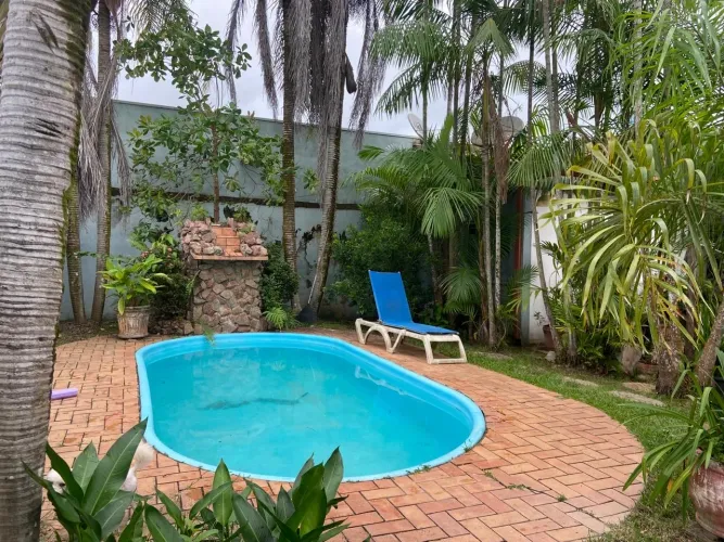 Casa no condomínio Vila da Eletronorte, onde fica o colégio classe A