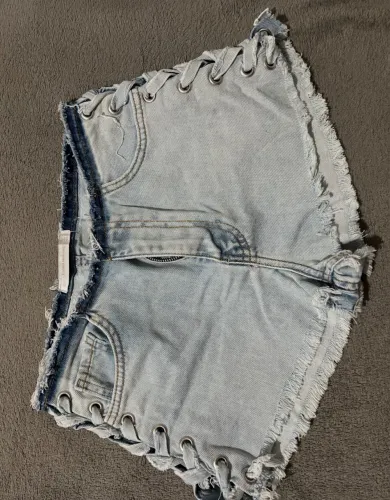 Short jeans Zara 34