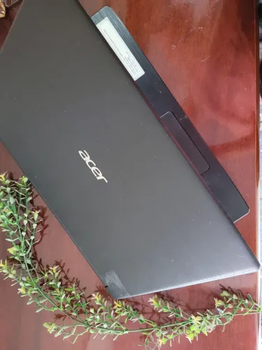 Notebook Acer i3 1000GB 8GB de RAM