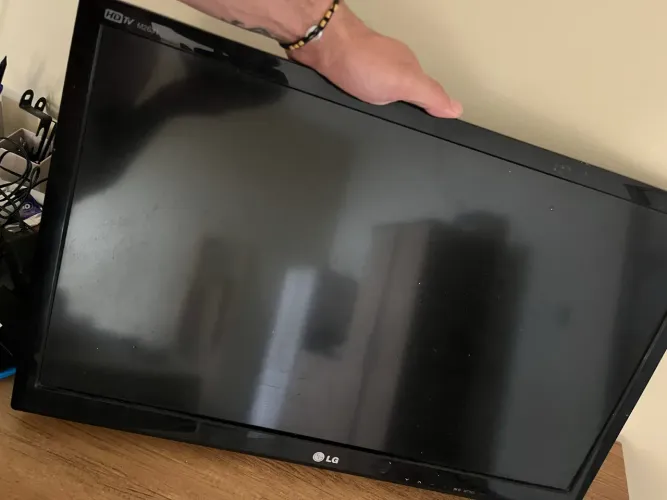 TV Monitor LG 26 polegadas 