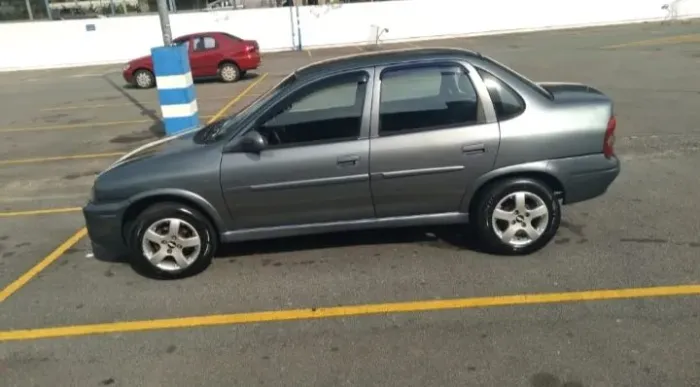 Chevrolet Corsa GLS 1.6 MPFI 5P 2001