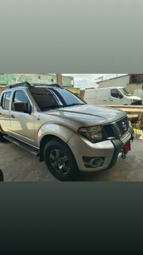 Nissan Frontier SV Attack CD 4X2 2.5 TB Diesel 2014