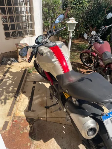 Ducati Monster 696 , original italiana