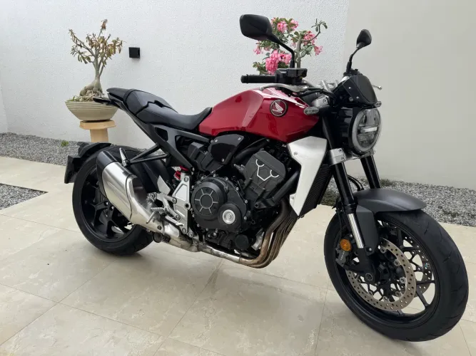 Honda Cb1000r