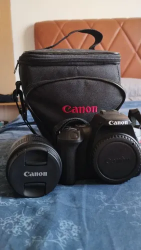 Canon EOS Rebel T6i + Lente Canon + Bolsa | Excelente estado