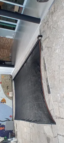 Toldo/tela garagem / acesso