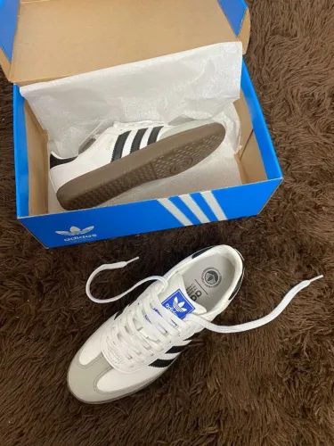 Adidas samba