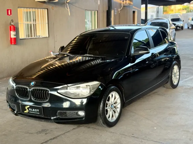 BMW 118I Sport 1.5 TB 12V Aut. 5P 2013