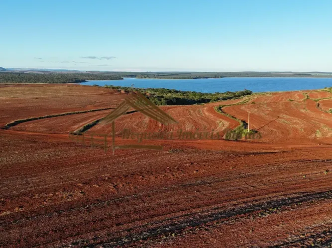 Fazenda a venda com 110 alqueires na região de Avaré-SP