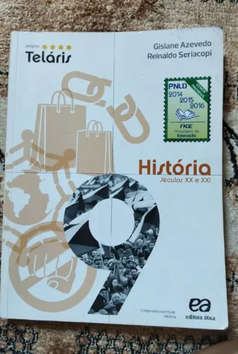 Livro Escolar de História
