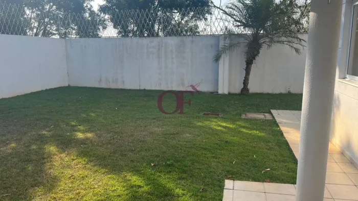 Casa à Venda no Condomínio Chácara das Palmeiras Imperiais