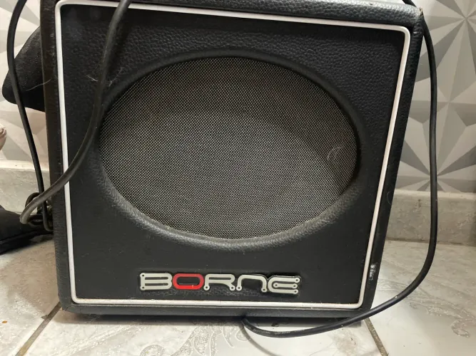 Guitarra + amplificador borne