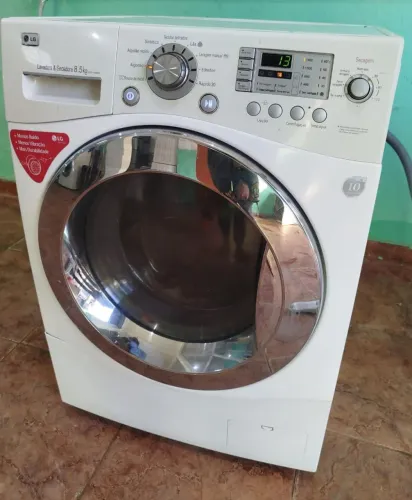 Lava e seca LG 8, 5kg direct drive