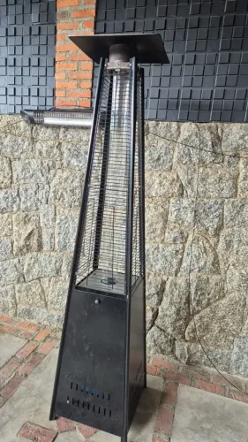 Aquecedor a gás.