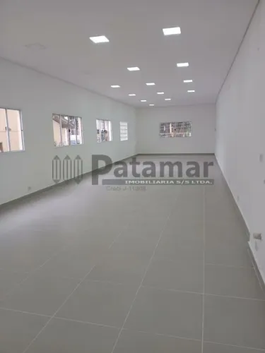 Imóvel comercial para locação com 200m² - Taboão da Serra - Reformado