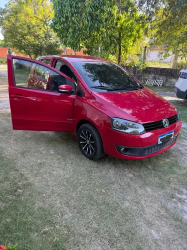 Volkswagen Fox 1.0 MI Total Flex 8V 5P 2012