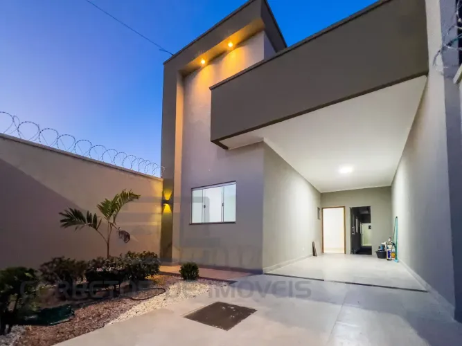 Casa 3 quartos sendo um suíte Localizada no St Cristina II Expansão na Cidade de Trindade
