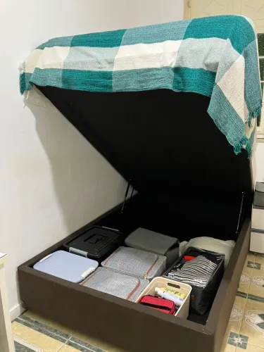 VENDO CAMA BOX BAÚ VIÚVA MOLAS ENSACADAS