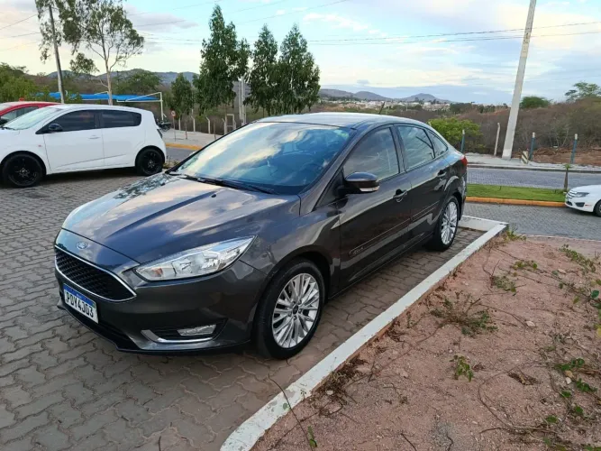 Ford Focus Fastback Se/se Plus 2.0 Flex Aut. 2018