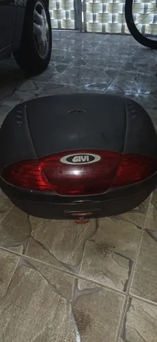 Vendo bau p moto
