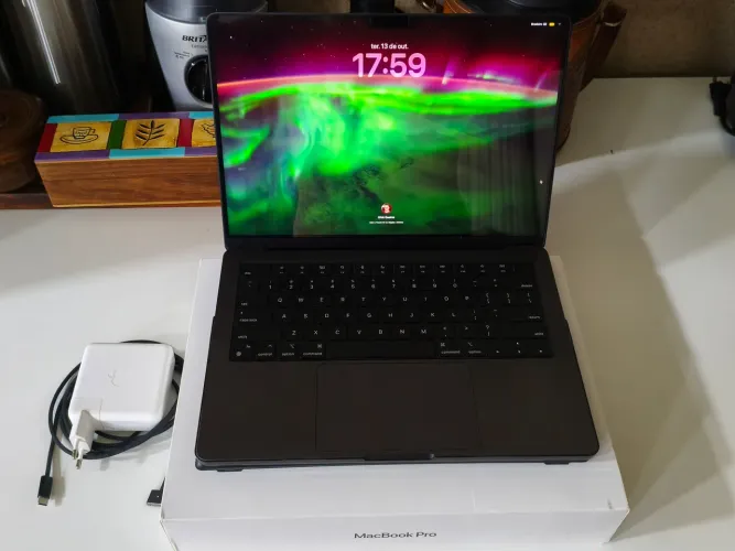 MacBook Pro M3 Max