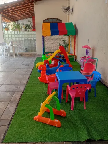 Brinquedos da área baby 
