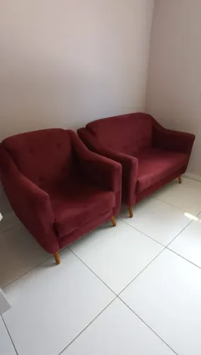 Poltrona + Namoradeira Bordô Retrô | Excelente Estado