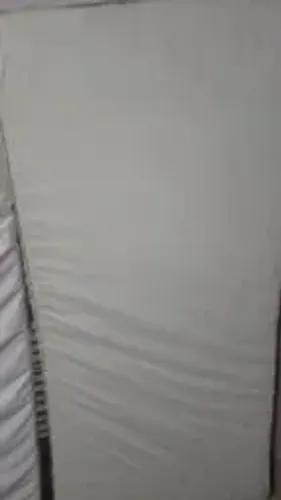 Colchão de solteiro encapado, ideal para pessoa com incontinência urinária