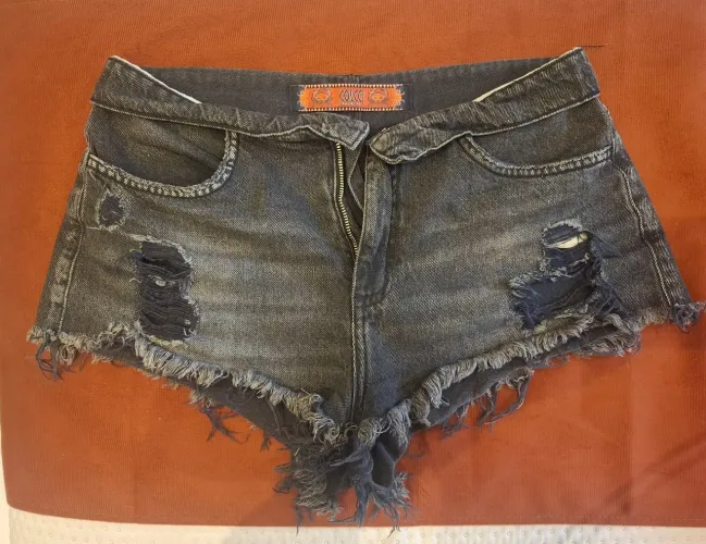 Short jeans colcci preto 38