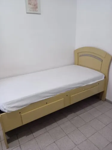 Cama solteiro com colchão