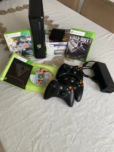 Xbox 360 Desbloqueado RGH + Bad Update + Jogos Originais - Excelente Estado! ?
