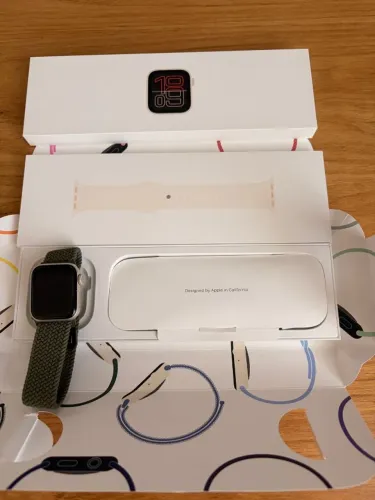 Apple Watch SE 3 - 1 mês uso - Na caixa com garantia fábrica